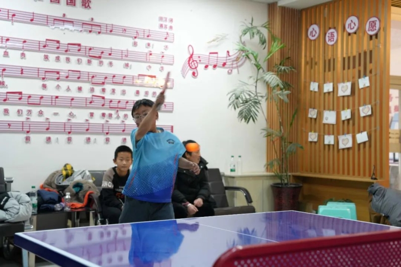 充滿了攻防